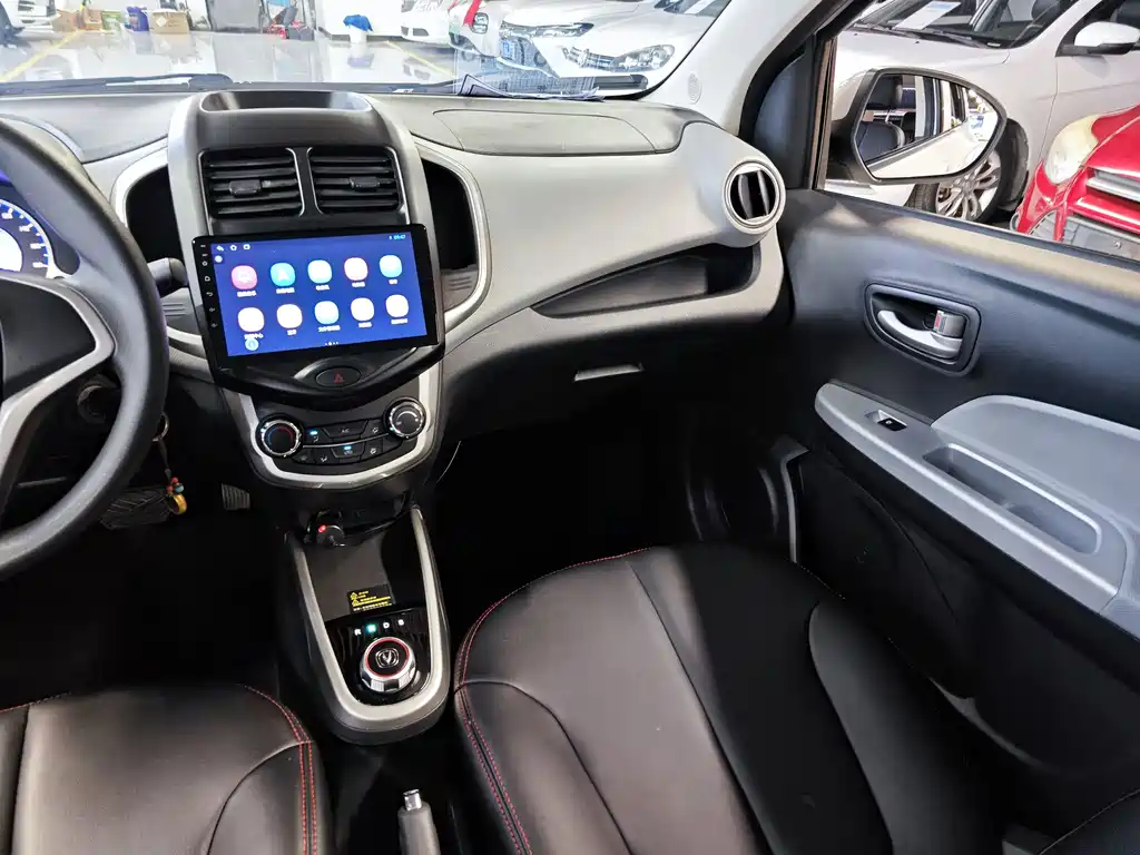 Changan Benben E-Star — миниатюра 11