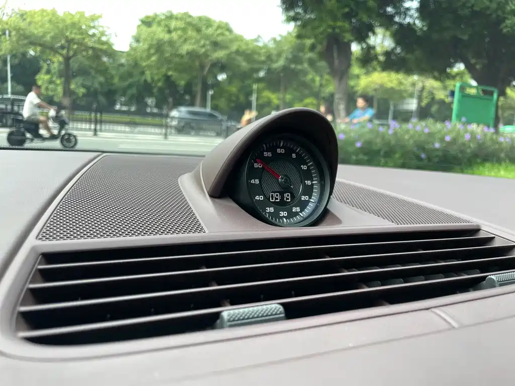 Porsche Panamera — миниатюра 17