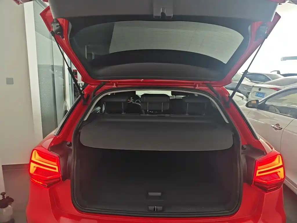 Audi Q2L — миниатюра 19
