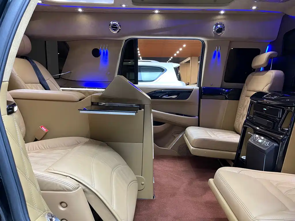 CADILLAC ESCALADE ESCALADE