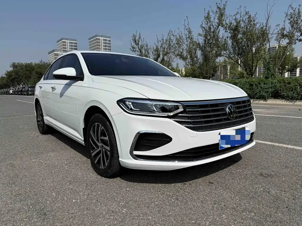 Volkswagen Lavida — миниатюра 3