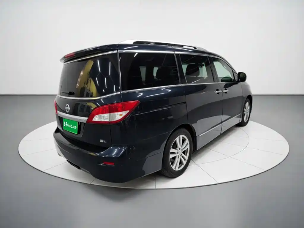Nissan Quest — миниатюра 4