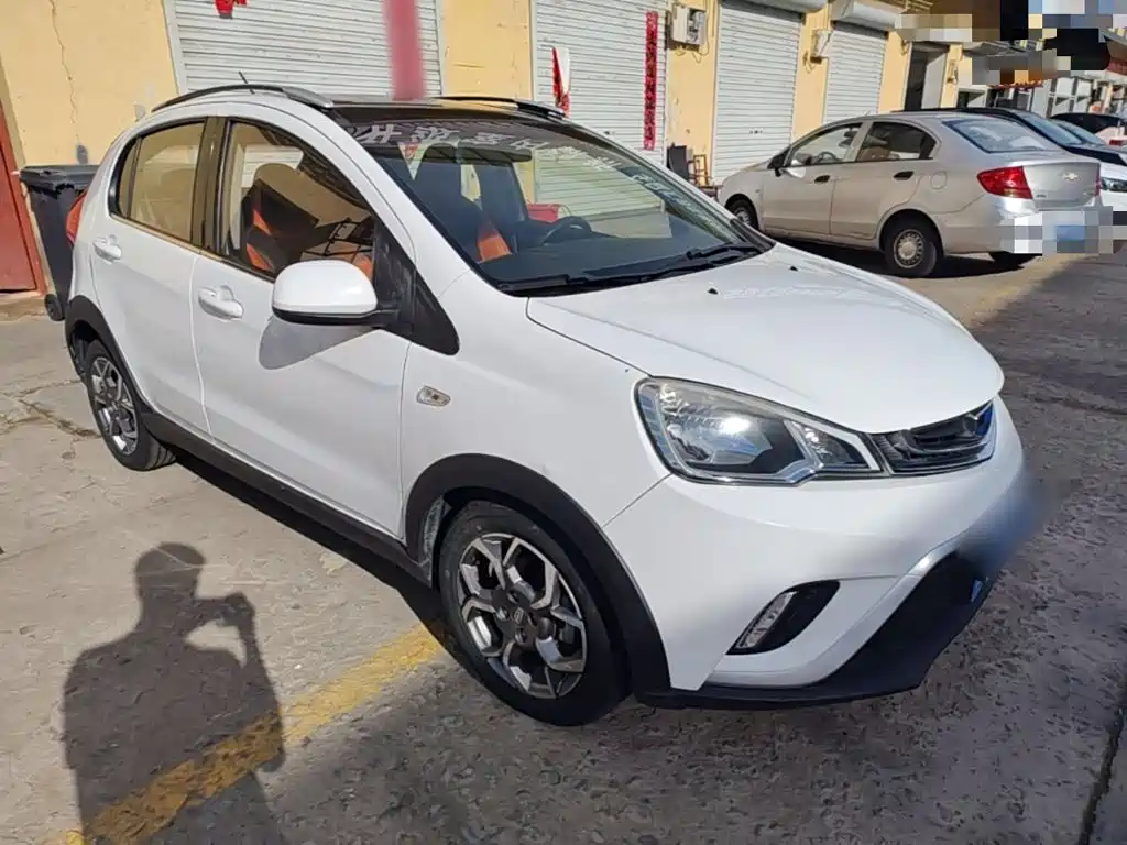 Geely Vision X1 — миниатюра 4
