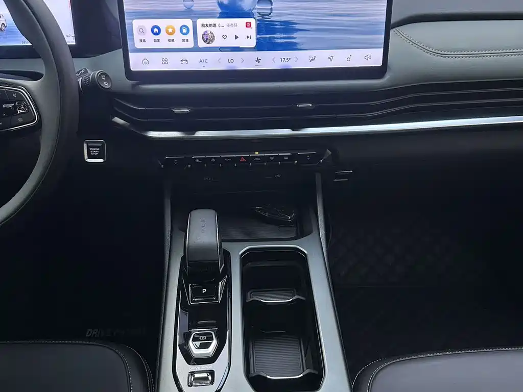 Geely Haoyue L — миниатюра 14