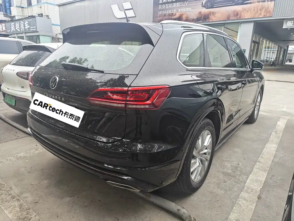 Volkswagen Touareg 2021 2.0TSI