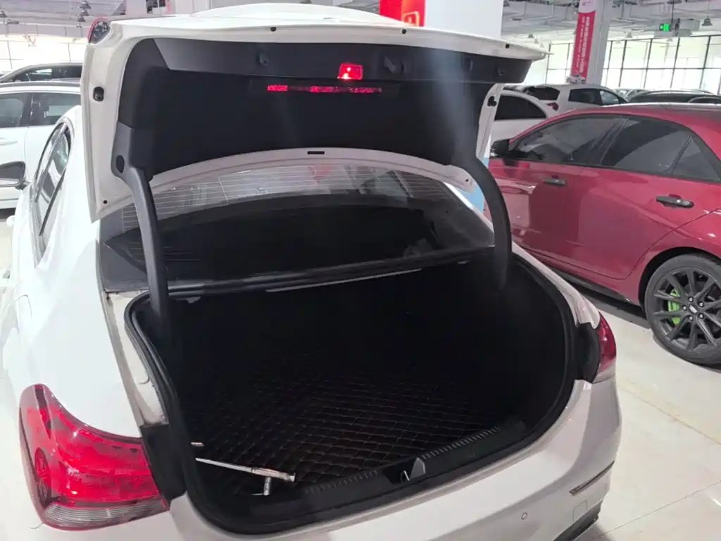 Mercedes-Benz A-Class — миниатюра 19