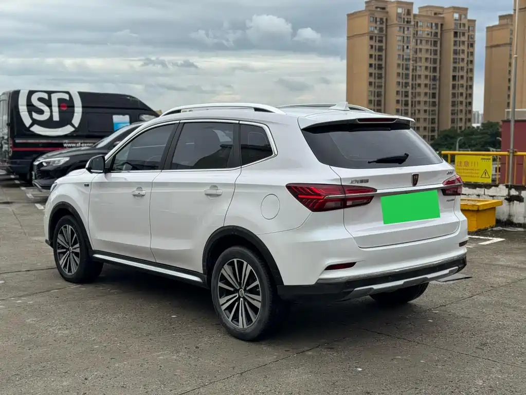ROEWE RX5 NEW ENERGY