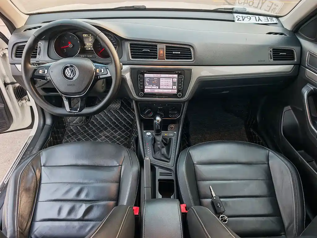 Volkswagen Lavida — миниатюра 11