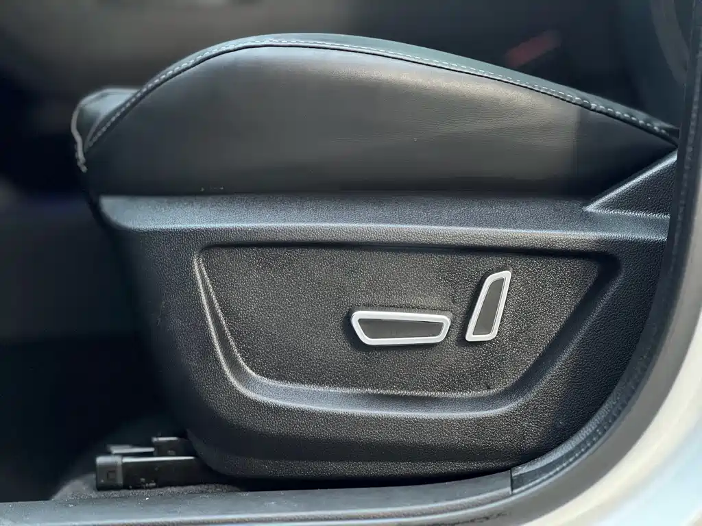 Chery Tiggo 8 — миниатюра 15