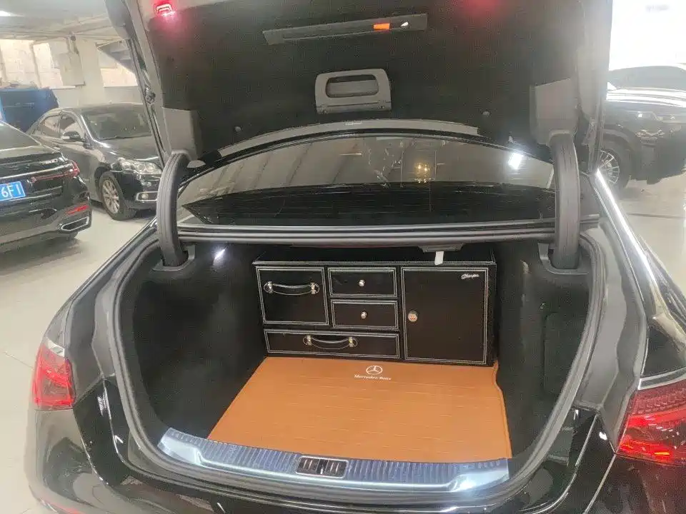 Mercedes-Benz S-Class — миниатюра 8