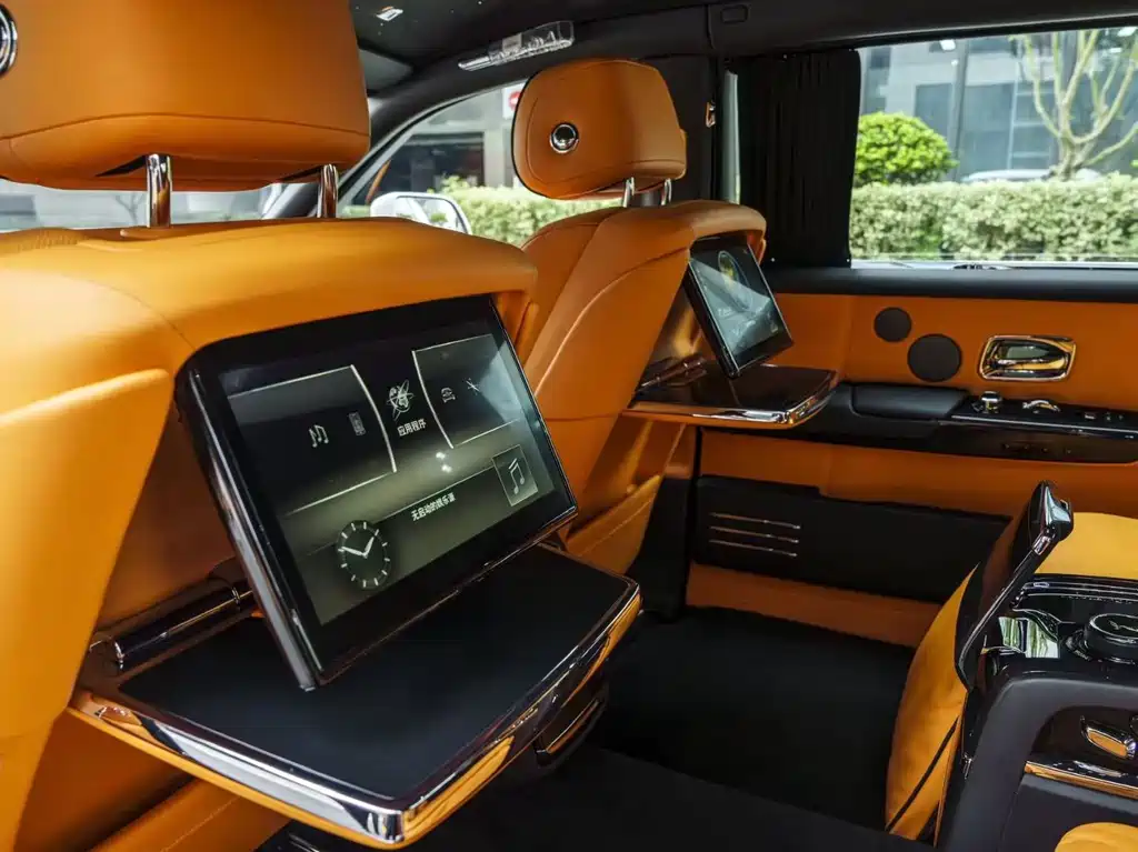 Rolls-Royce Phantom — миниатюра 8