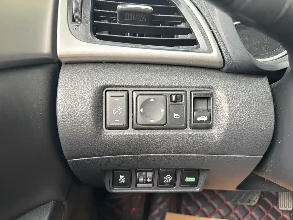 Nissan Sylphy — миниатюра 18