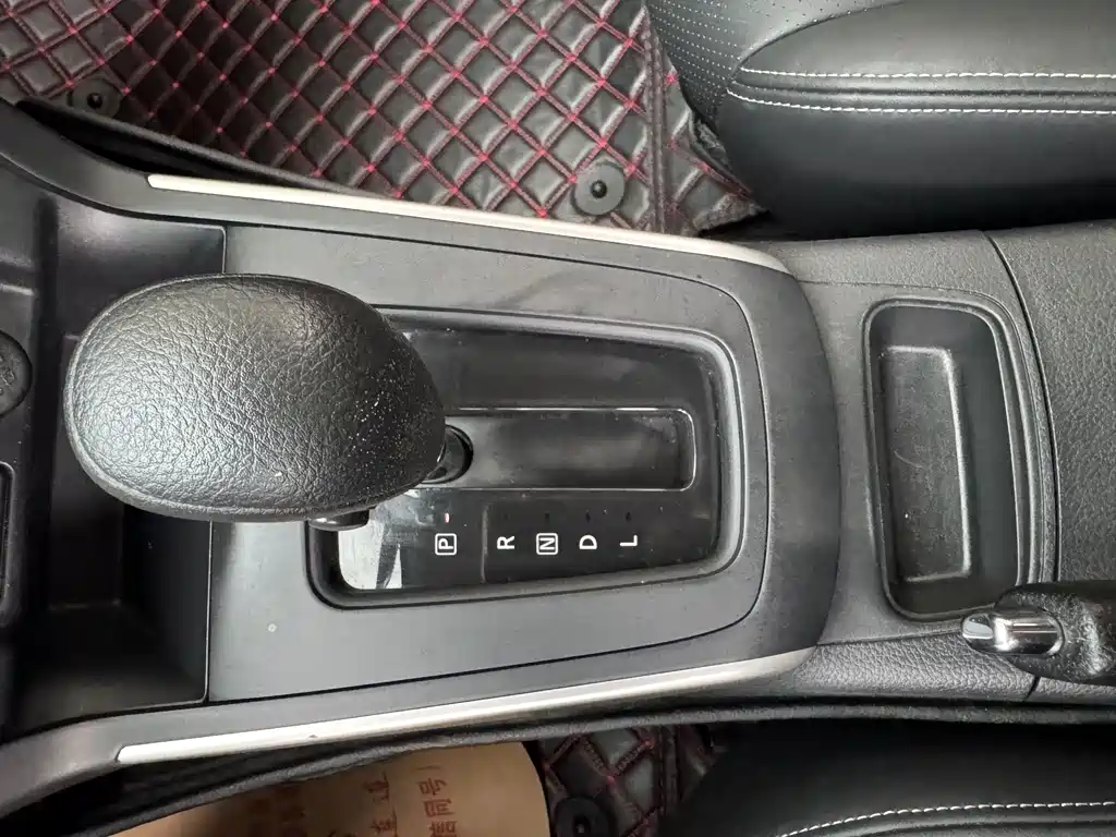 Nissan Sylphy — миниатюра 16