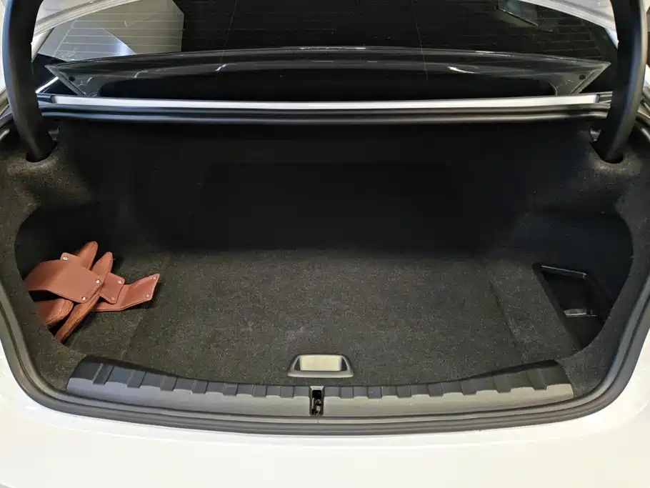 BMW i3 — миниатюра 4