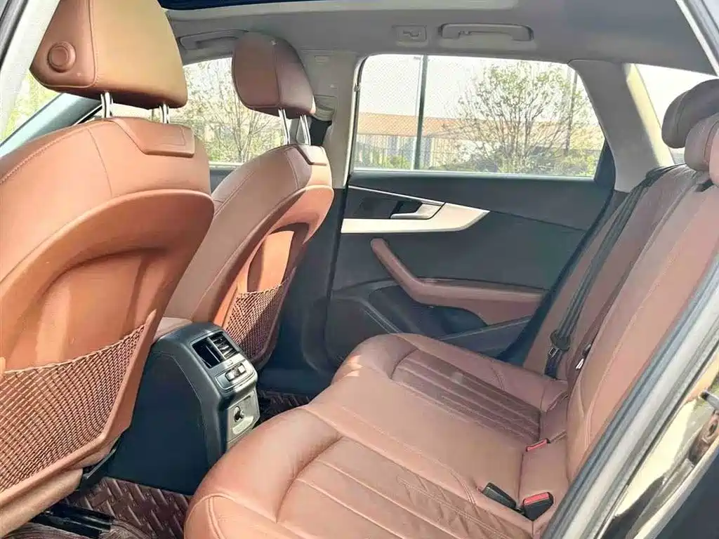 Audi A4 2021 Avant 40 TFSI Fashion
