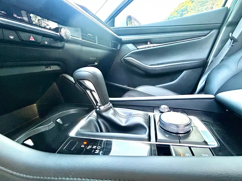 Mazda 3 Axela — миниатюра 17