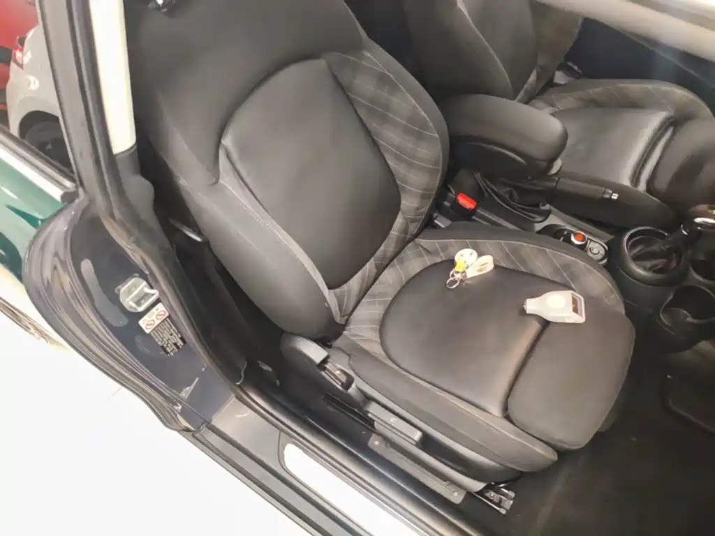 MINI Mini — миниатюра 25
