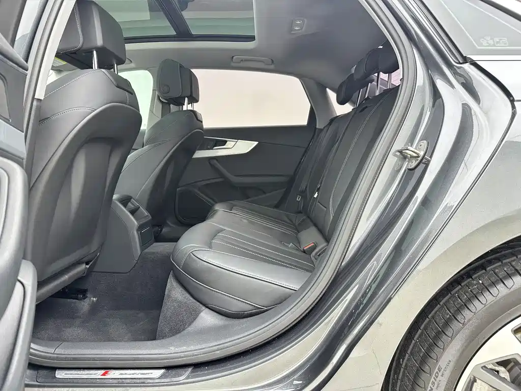 Audi A4L — миниатюра 7
