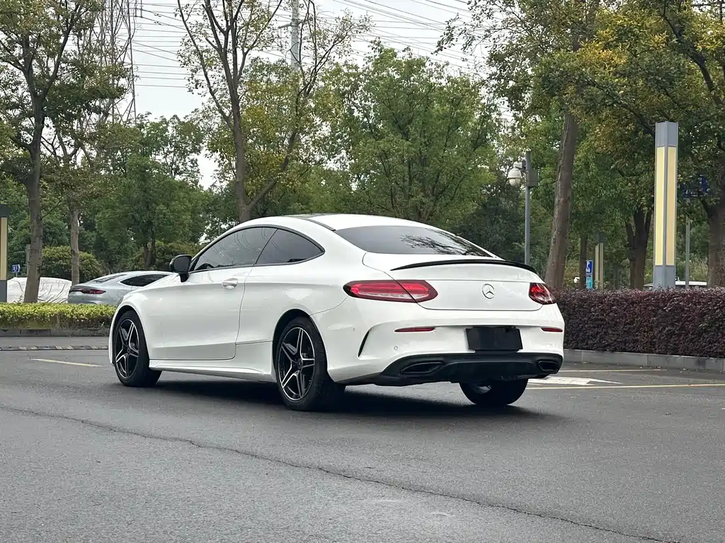 Mercedes-Benz C-Class (Import) — миниатюра 6