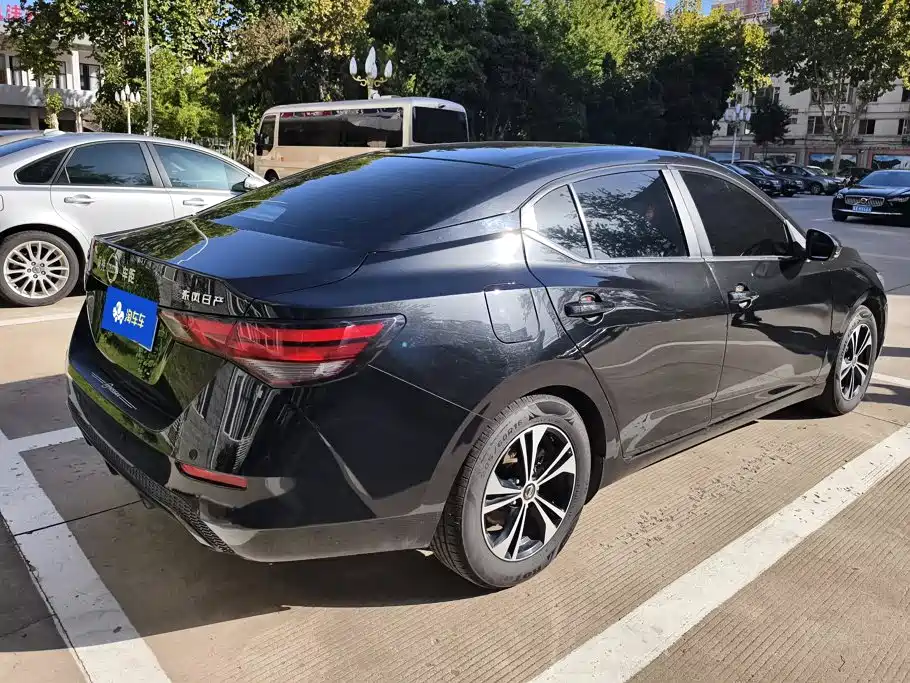 Nissan Sylphy — миниатюра 3