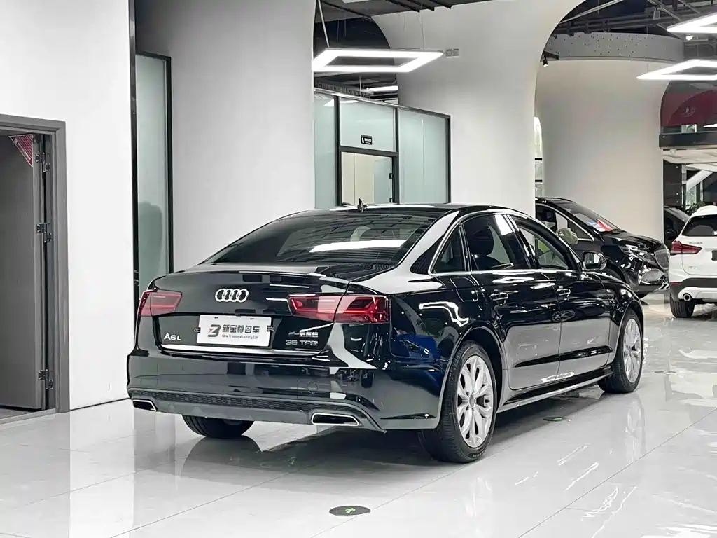Audi A6L — миниатюра 12