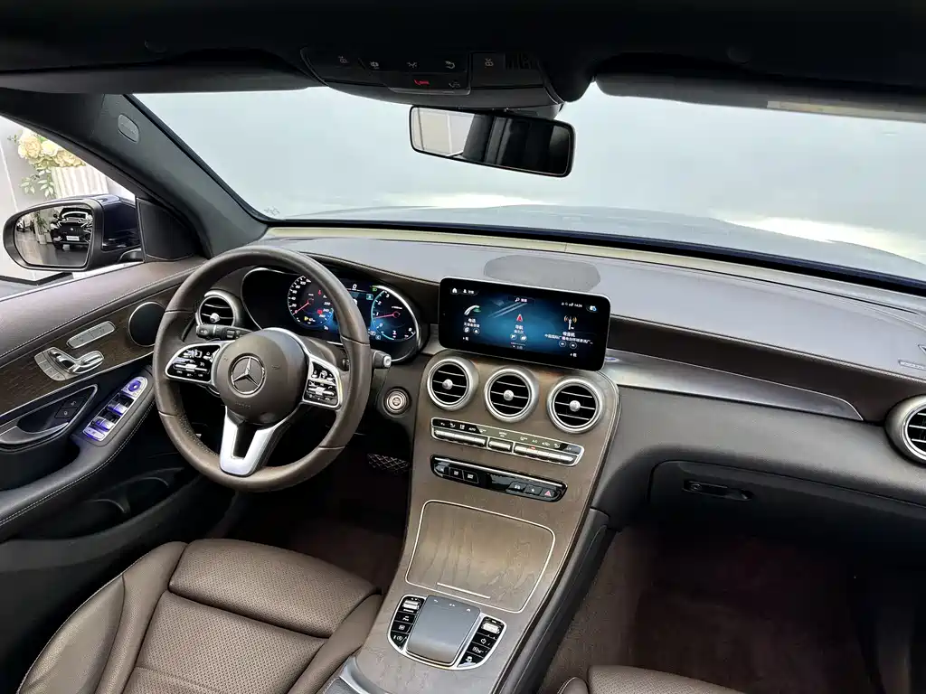 Mercedes-Benz GLC 2022 GLC 300 L 4MATIC