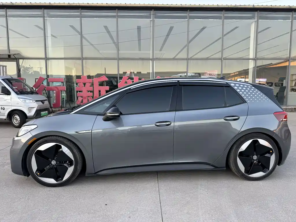 Volkswagen ID.3 — миниатюра 5
