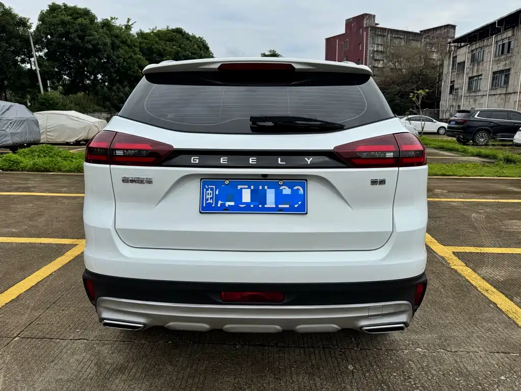 Geely Boyue — миниатюра 5