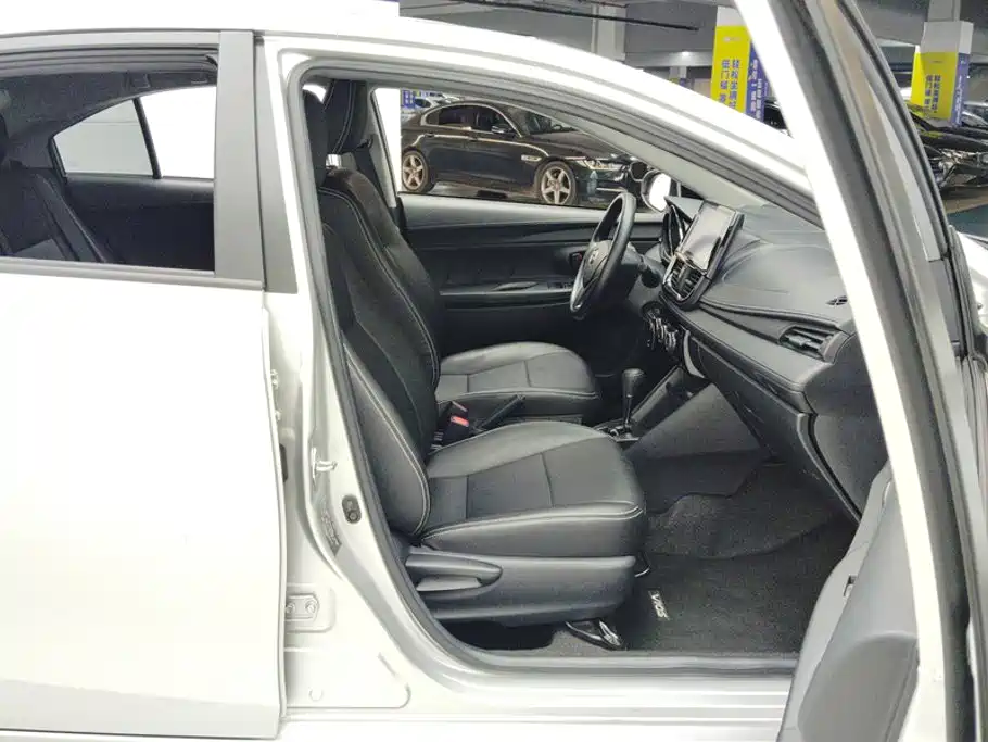 Toyota Vios — миниатюра 8
