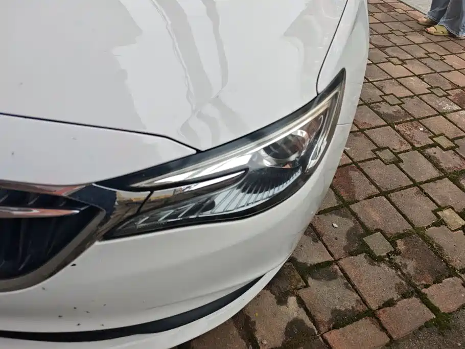 Buick Excelle — миниатюра 5