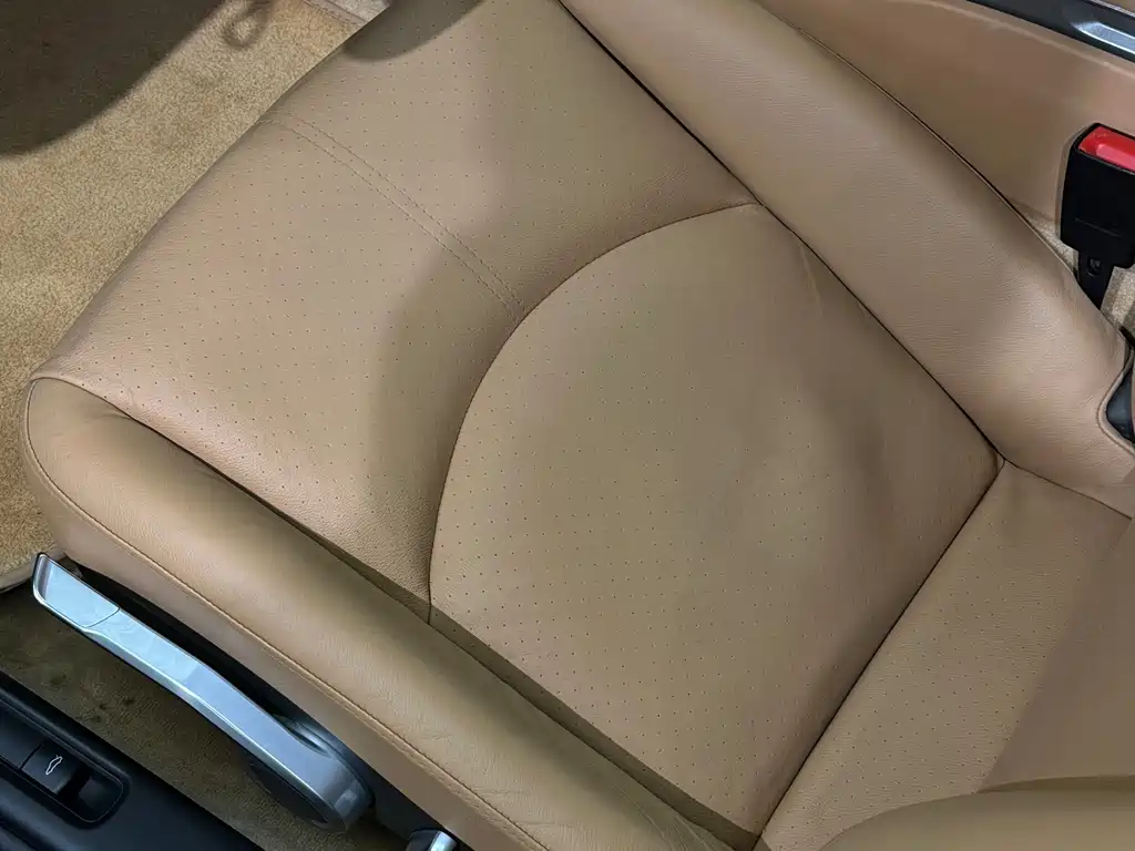 Porsche Cayman — миниатюра 13