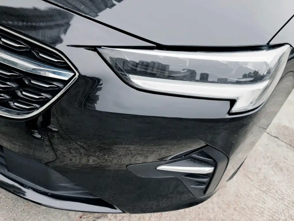 Buick Regal — миниатюра 10