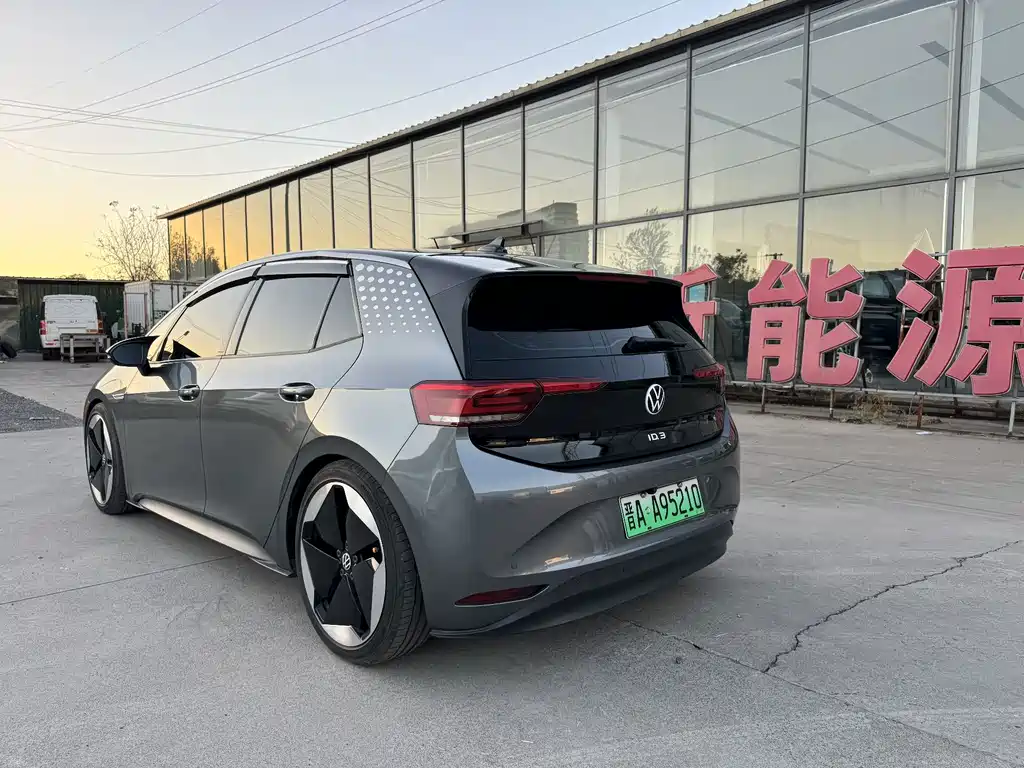Volkswagen ID.3 — миниатюра 12