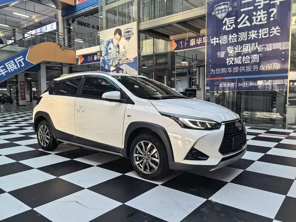TOYOTA YARIS L ZHIXUAN