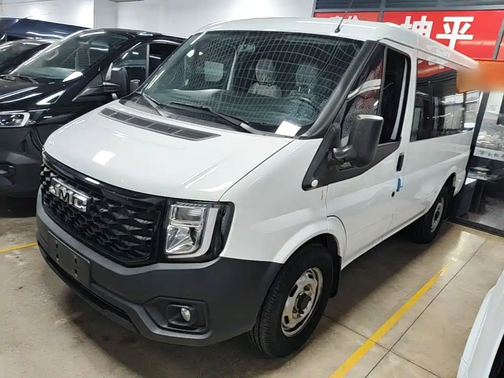 JMC JMC Fushun — миниатюра 2
