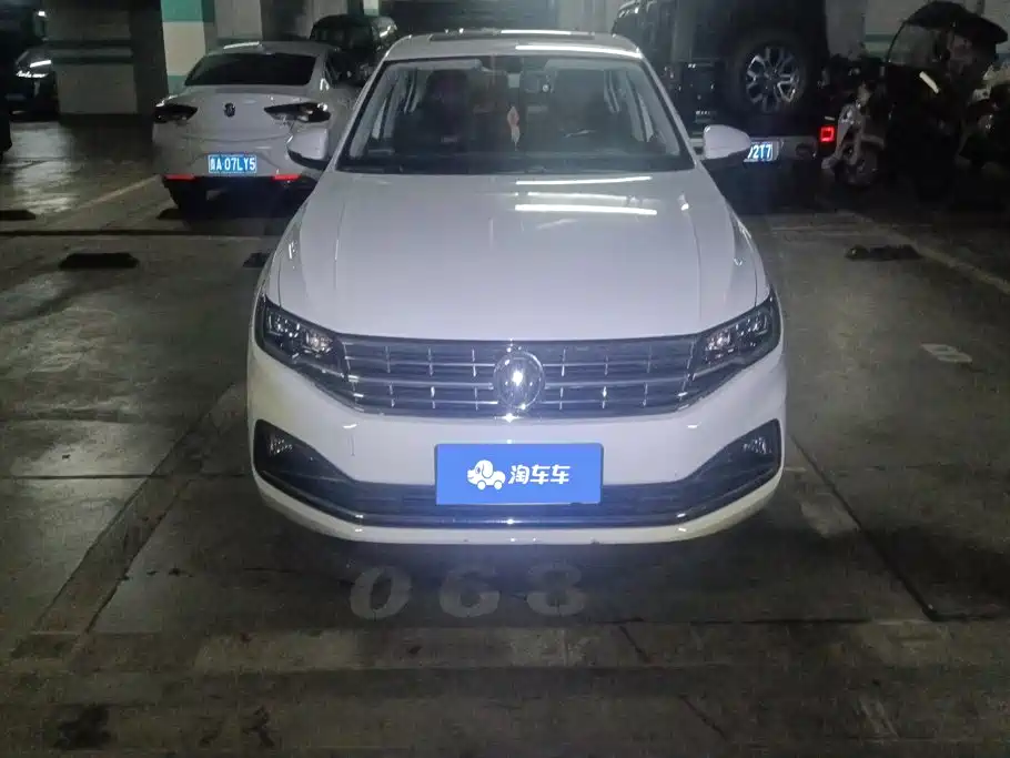 Volkswagen Bora — миниатюра 2
