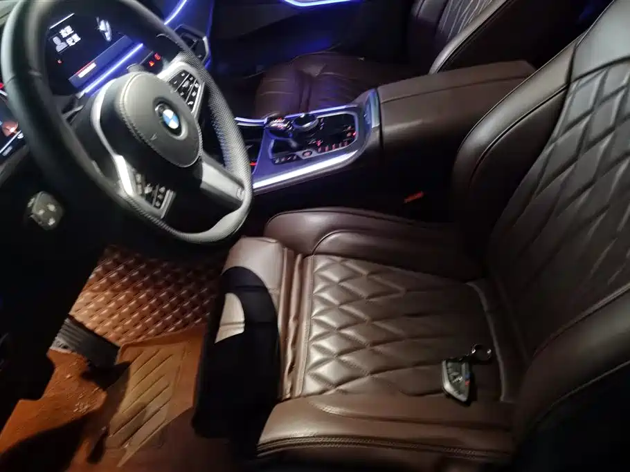 BMW X5 2020 xDrive40i M Sport