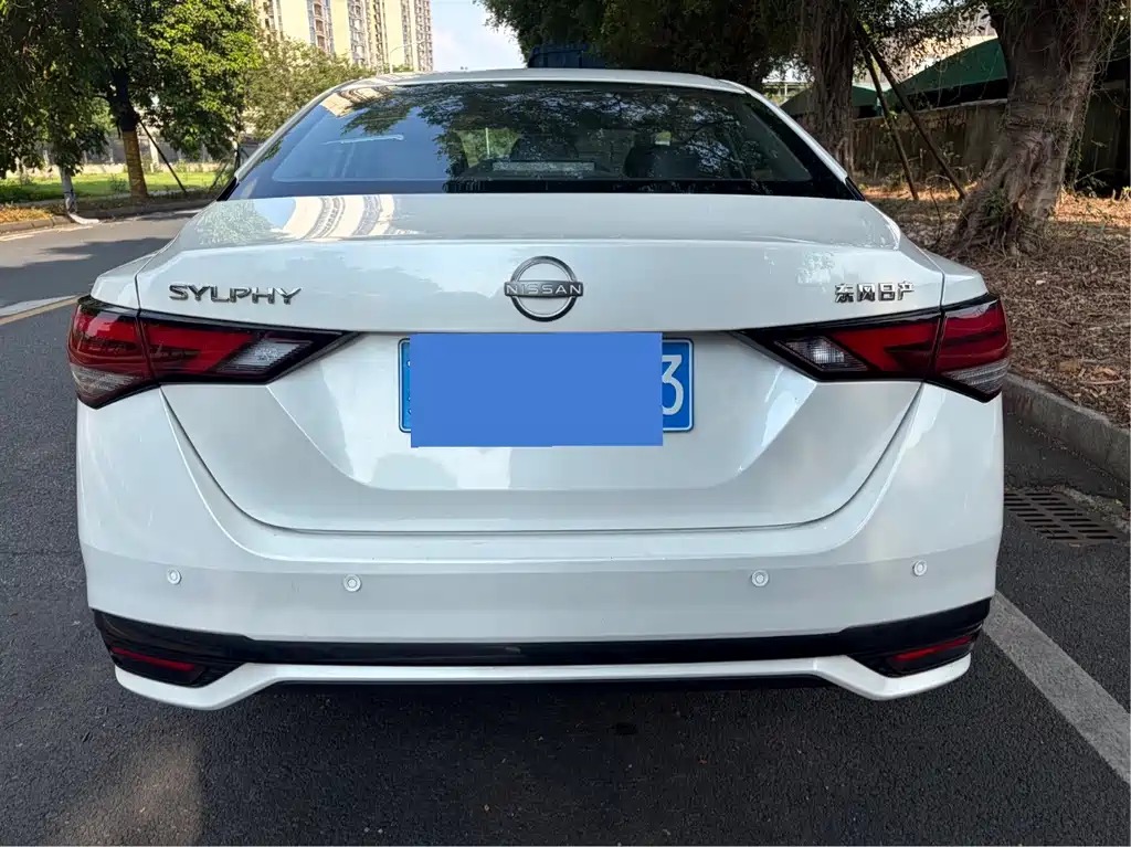 Nissan Sylphy — миниатюра 7
