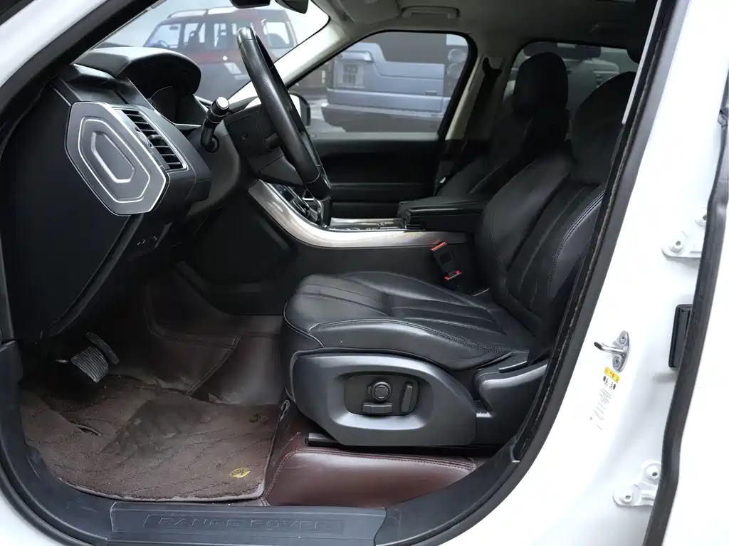 Land Rover Sport — миниатюра 9