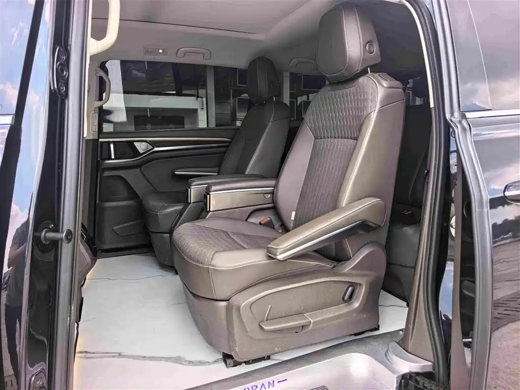 Volkswagen Viloran — миниатюра 7