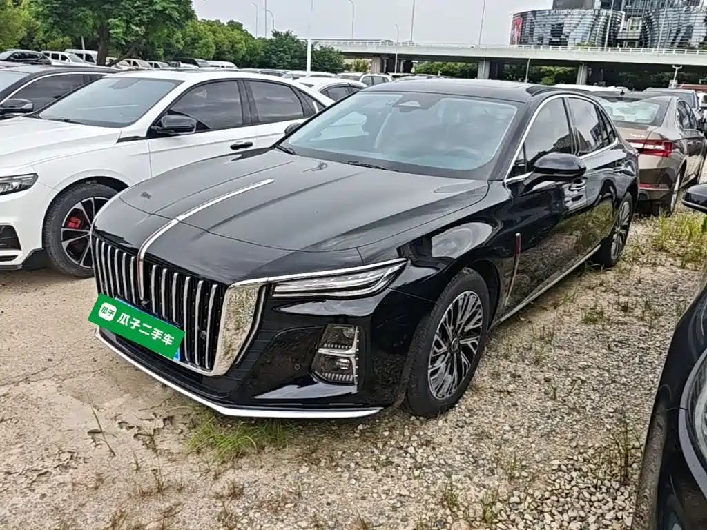 Hongqi H5 2025 2.0T AT