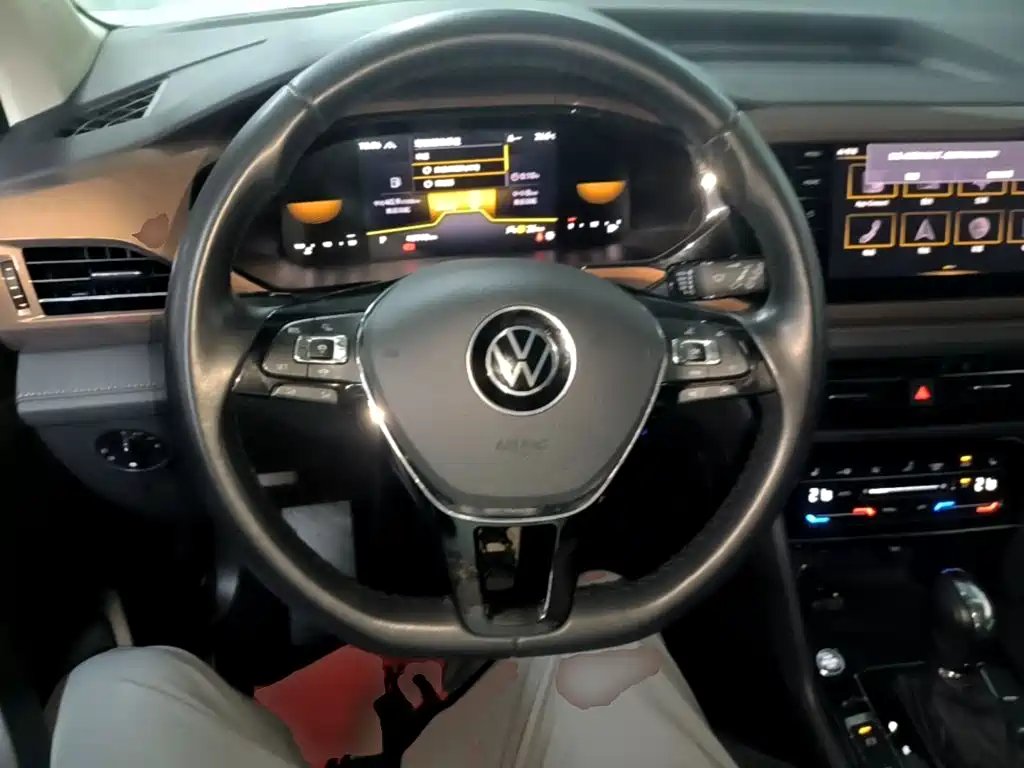 Volkswagen Tharu — миниатюра 11