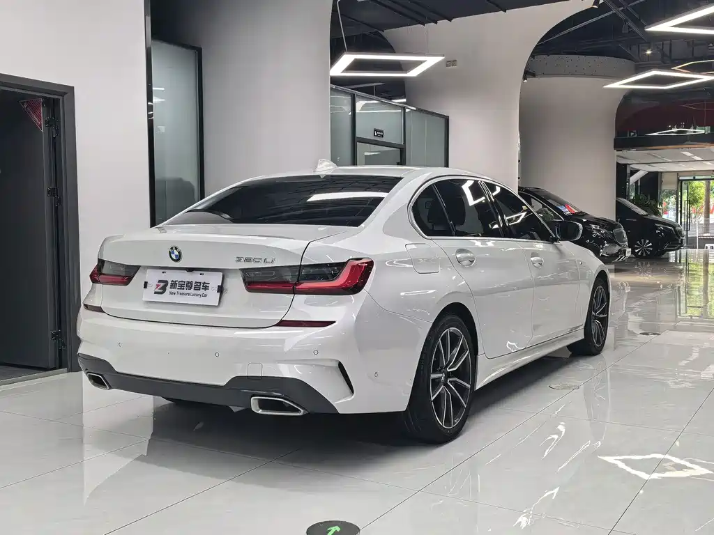 BMW 3 Series — миниатюра 12