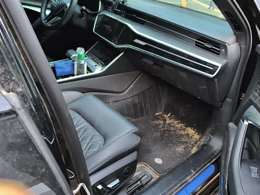 Audi A6L 2025 45 TFSI quattro