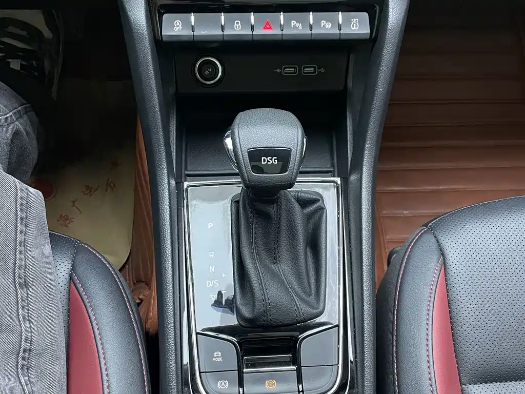 Skoda Karoq — миниатюра 32