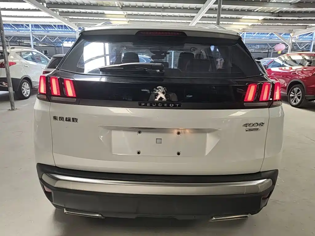 Peugeot 4008 — миниатюра 6