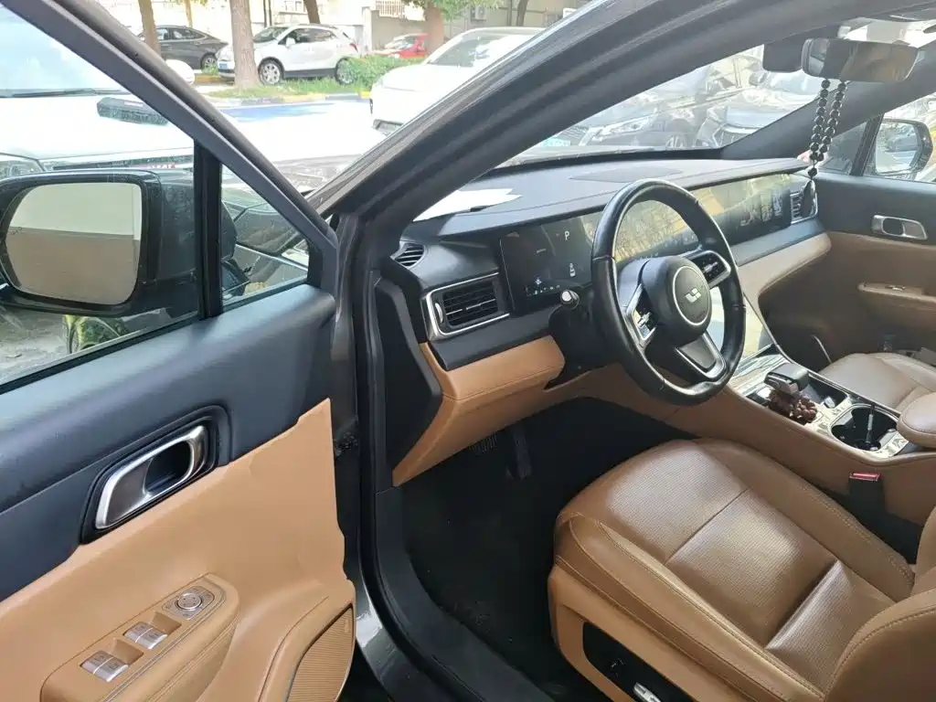 Li Auto Li ONE — миниатюра 17