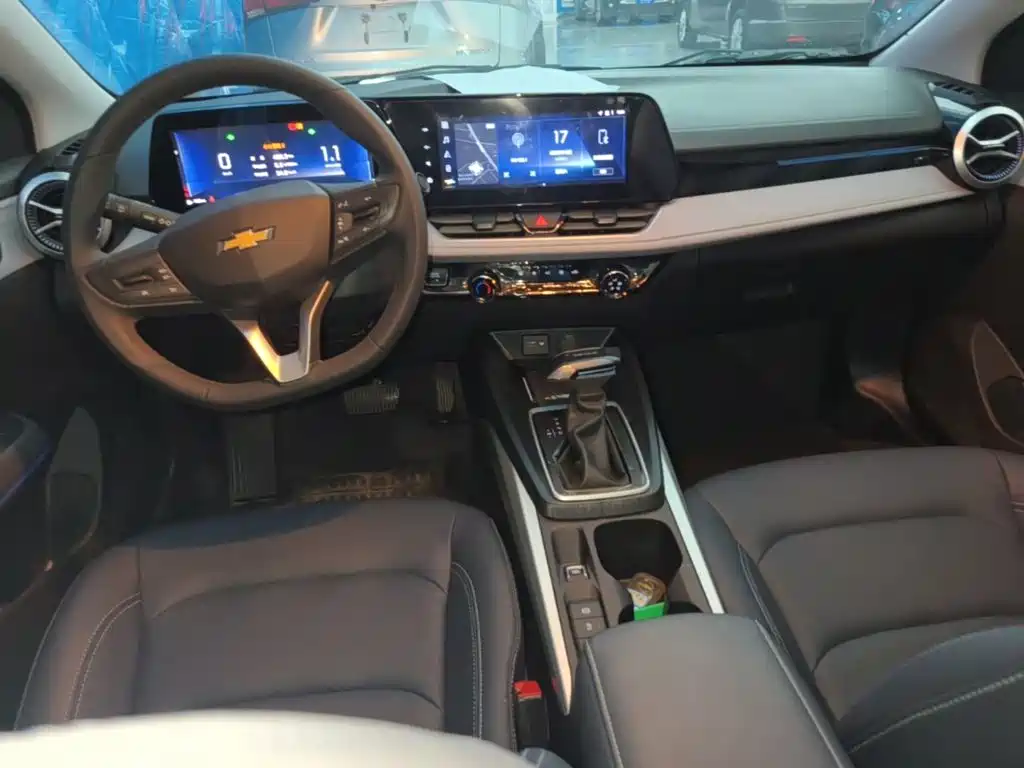 Chevrolet Monza — миниатюра 10
