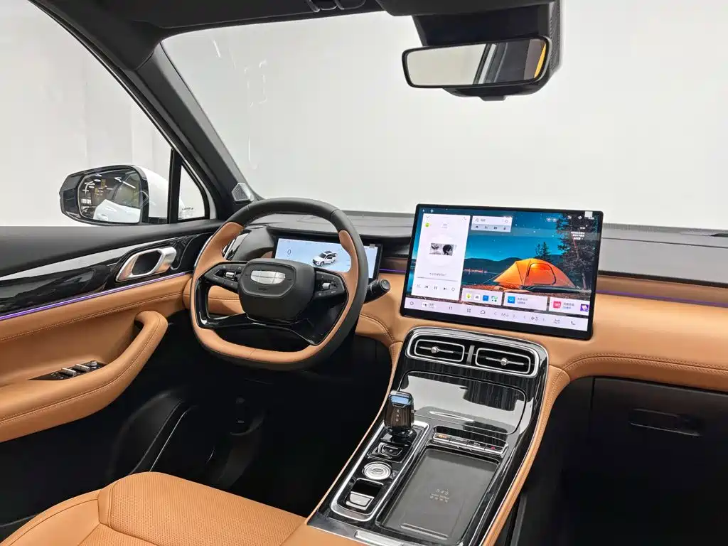 Geely Boyue L — миниатюра 24