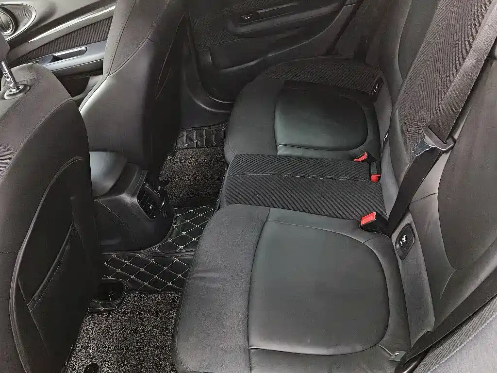 MINI Mini Clubman — миниатюра 6